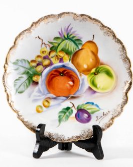 Decorated decoration plate