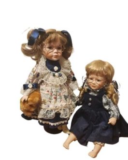 בובות פורצלן זוג אחיות