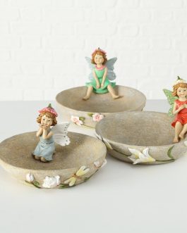 אמבט ציפורים עם פייה