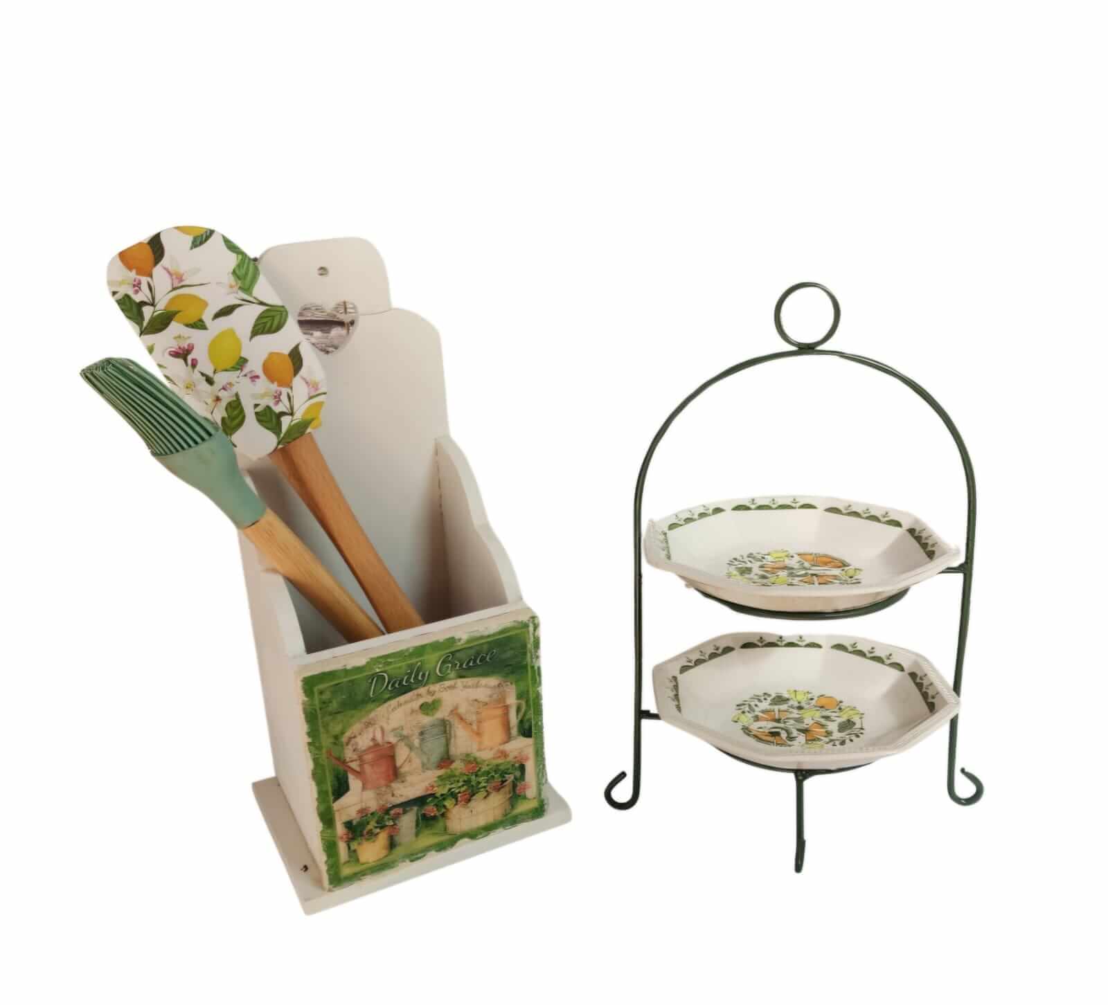 צלחות וינטג' בסטנד להגשה