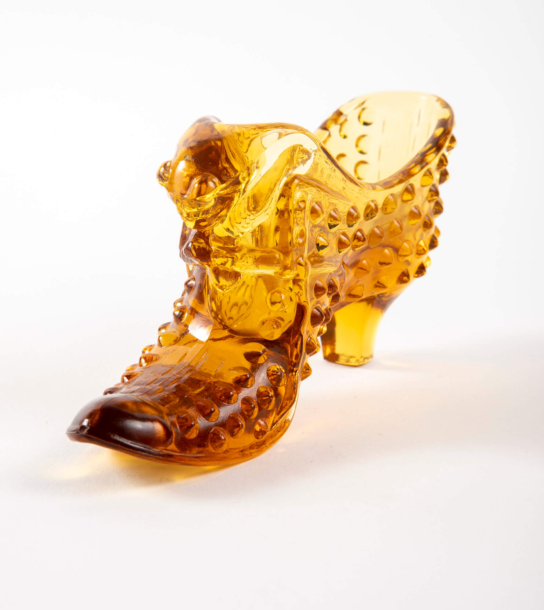 נעל זכוכית וינטג’