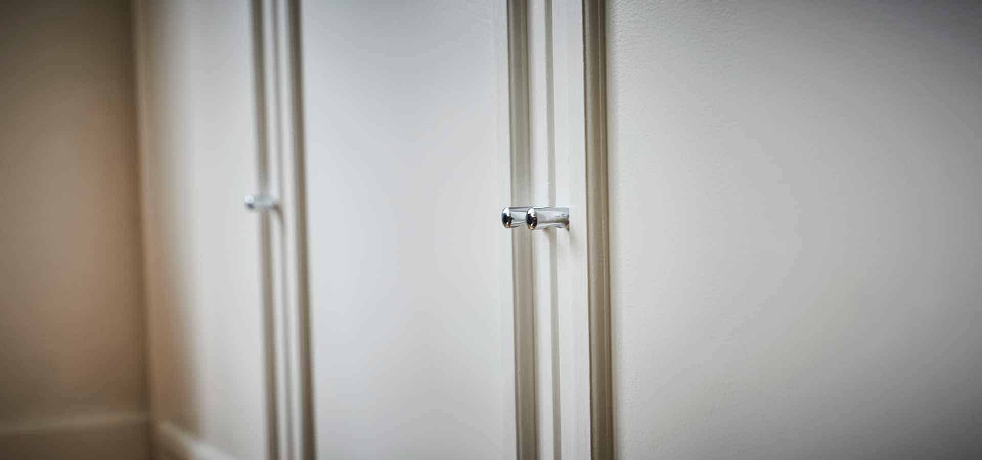 Stue med parketgulve lagt af et professionelt tømrerfirma 2