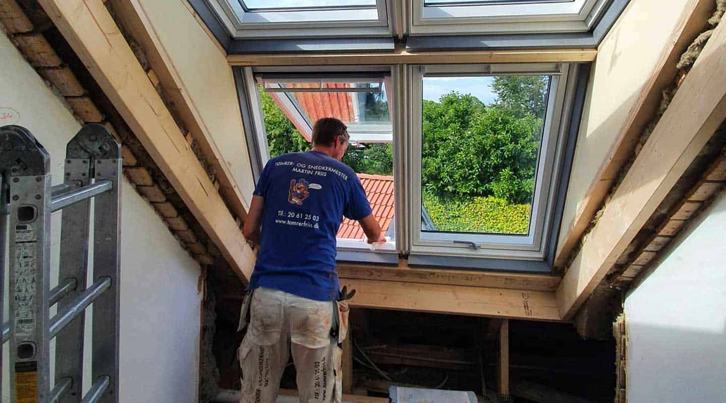 Tømrer til udskiftning af vinduer og døre
