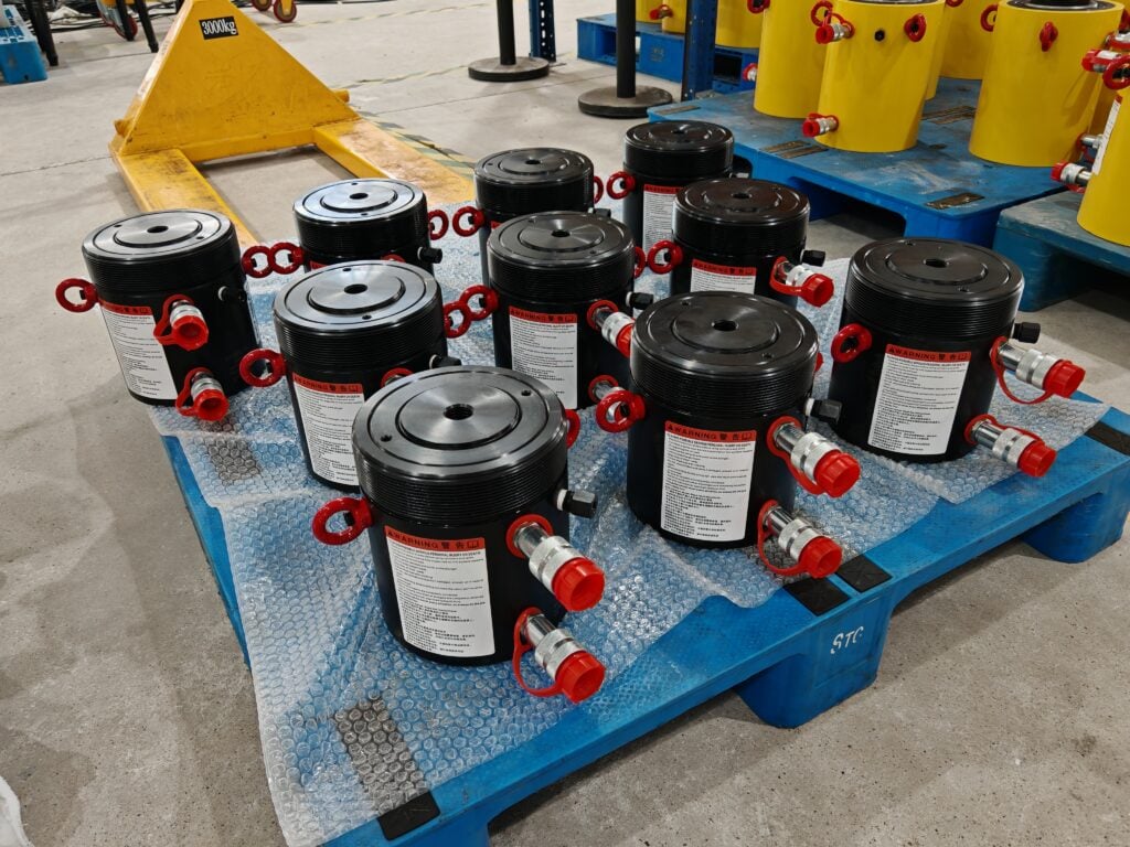 hydraulic cylinders