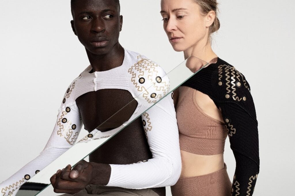 Electronic fashion