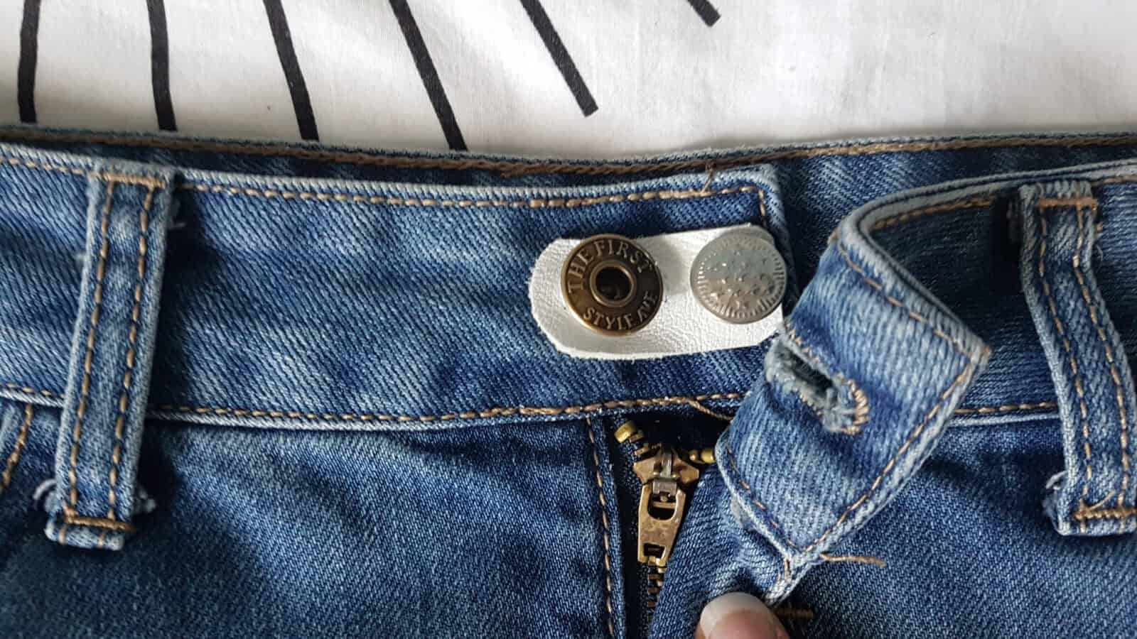 Agrandir un jean à la taille sans couture