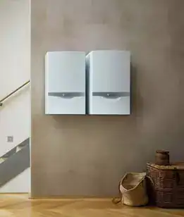 ECOTEC PLUS VC gasfyr p&aring; v&aelig;g