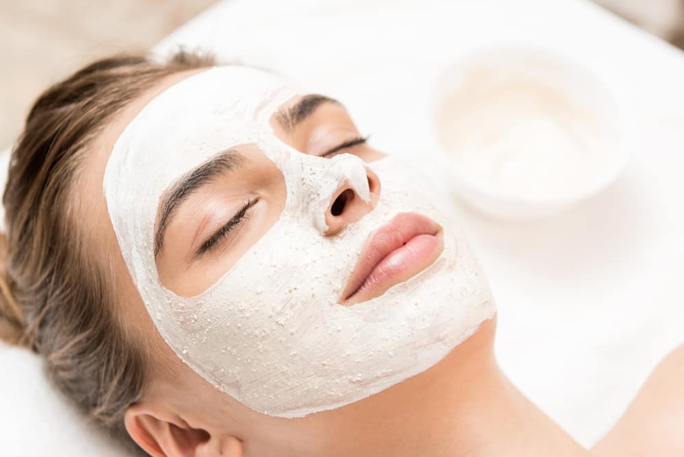 Bicarbonate de soude sur la peau