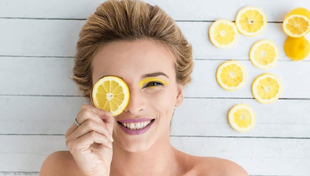 Bienfaits du citron sur la peau au quotidien