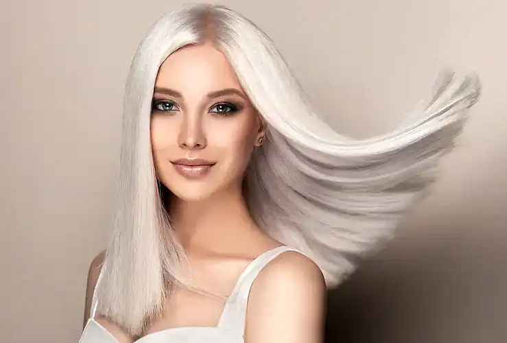 Décolorer ses cheveux en blanc