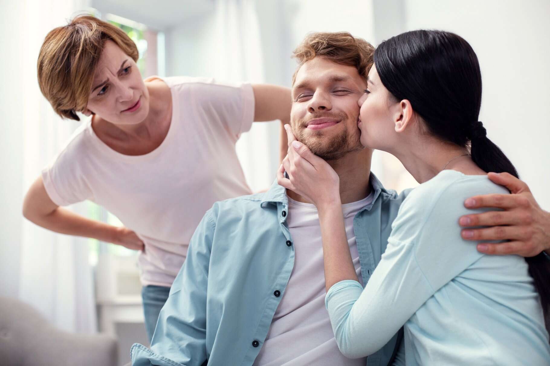 ma belle fille m'éloigne de mon fils