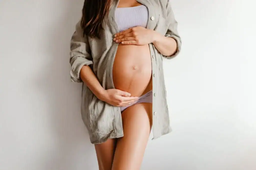 ligne brune ventre signification sans être enceinte 1