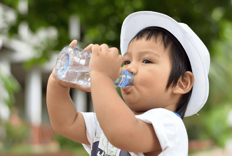 Cristaline eau pour bébé sans logo