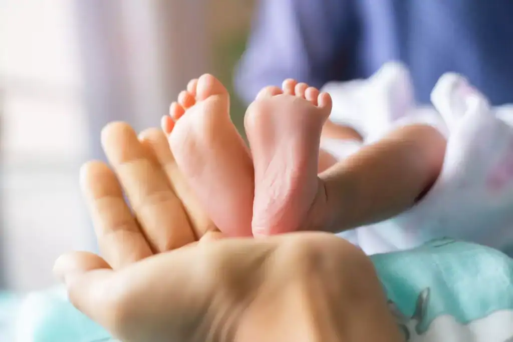 J'ai accouché à 35 semaines de grossesse : ce que ça signifie vraiment 3 J'ai accouché à 35 semaines de grossesse avis
