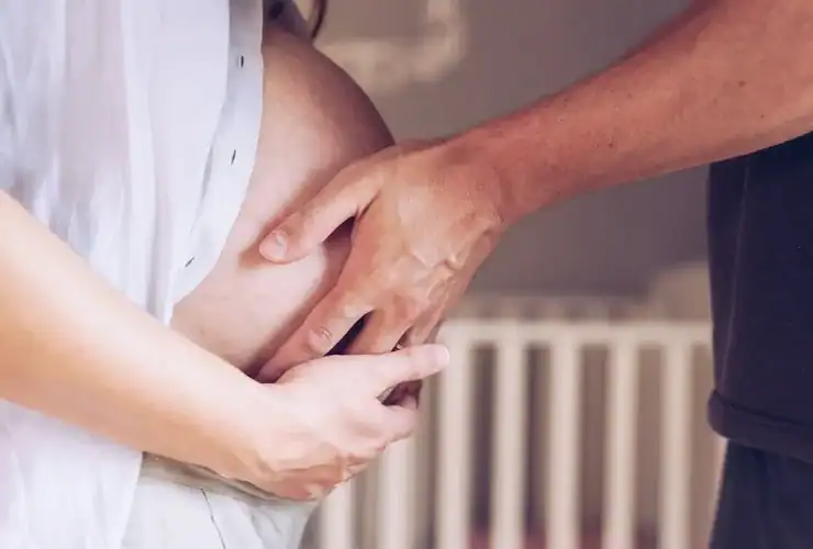 À quel endroit sent-on bébé bouger dans le ventre
