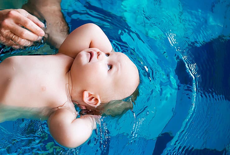 Bébés nageurs à Nantes