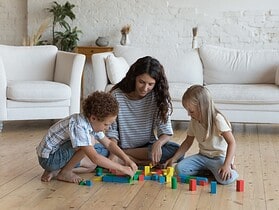 Tarif d'une nounou à domicile au black