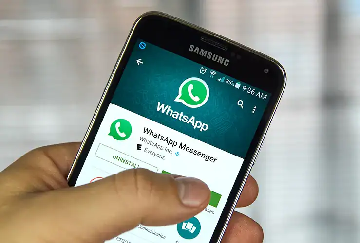 Dumbphone avec WhatsApp