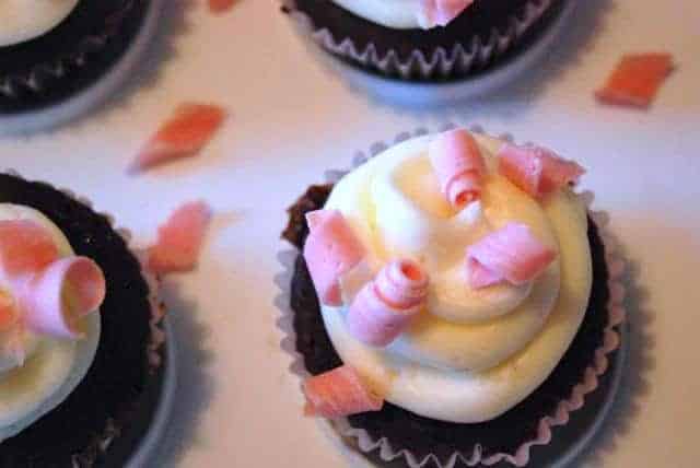 Italian Meringue Buttercream Icing