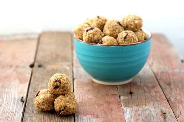 pumpkin spice no-bake energy bites