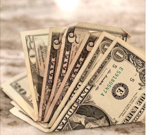 4 Things to Do When You’re Struggling To Make Ends Meet