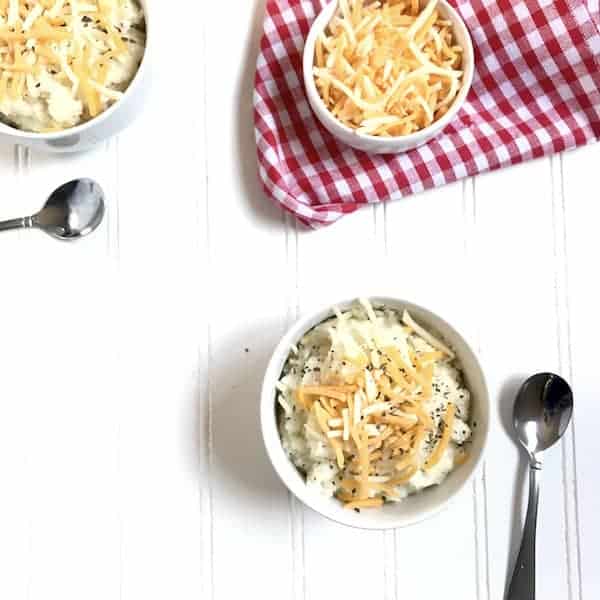 cheesy grits made in the instant pot