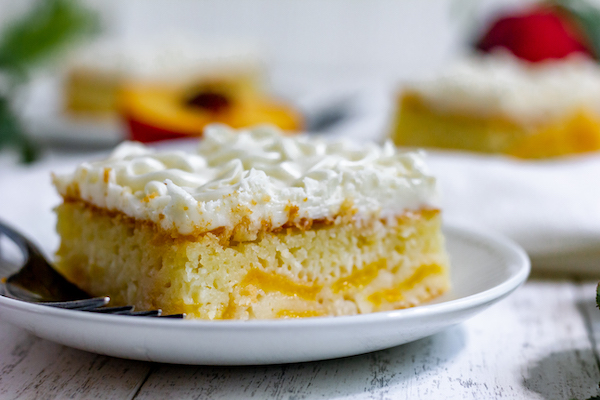 easy gluten free peach cake