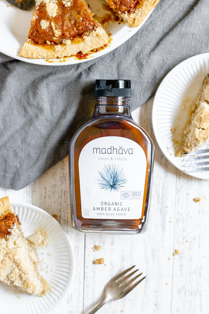 Making shoofly pie when you don't have access to molasses may seem wrong - but try using agave instead!