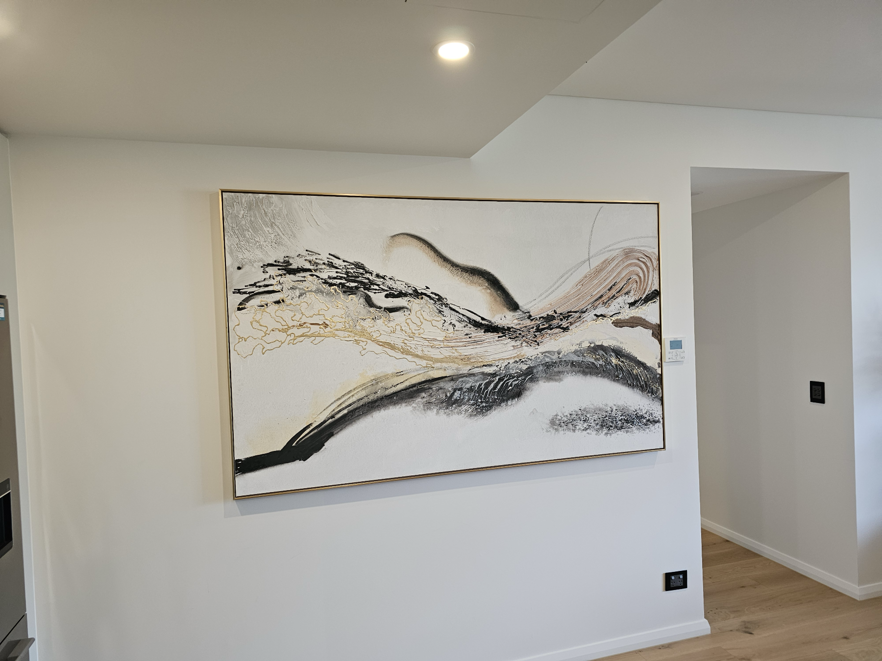 HanGsy Picture Hanging Services