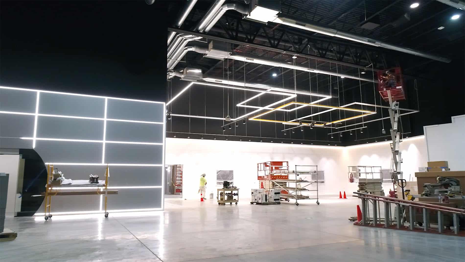 A large unfinished room in the DHL Americas Innovation Center constructed by Keeley Construction, Inc.
