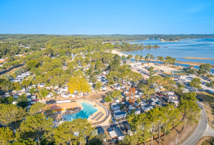 Camping Le Tatiou à Bias