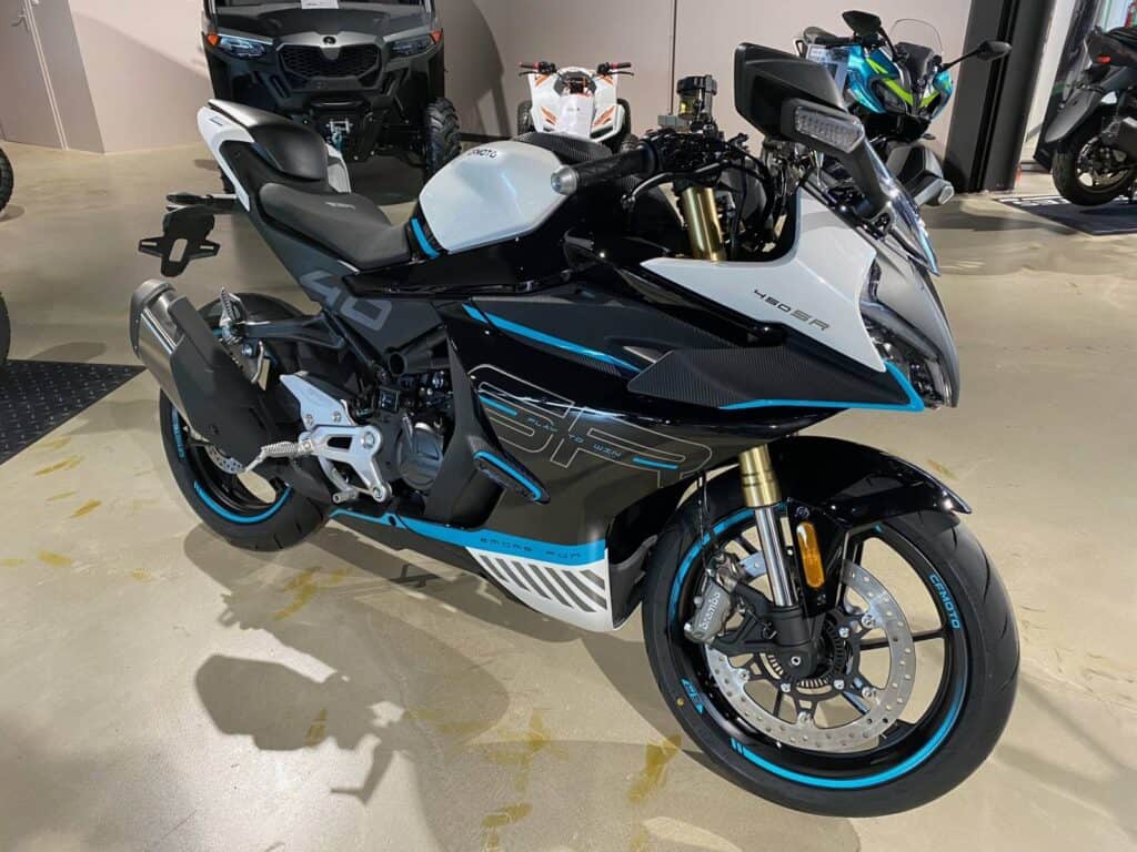 CFMoto prix