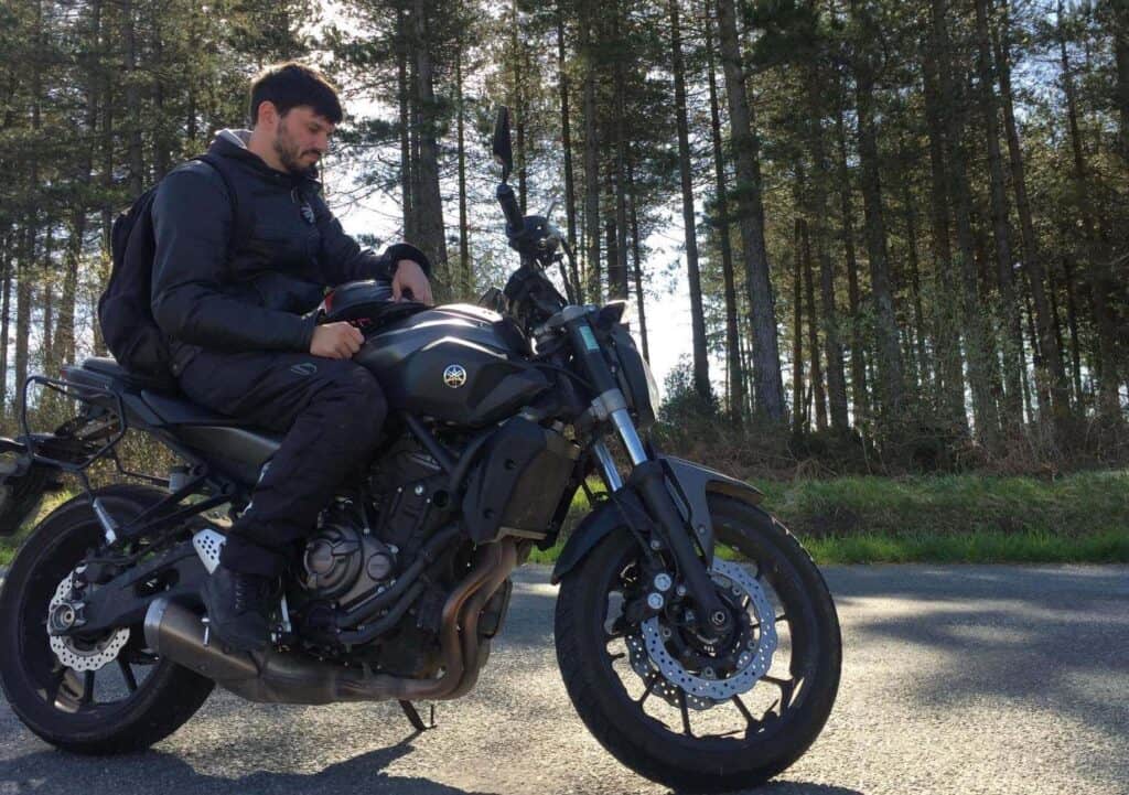 Moto pour grands gabarits que choisir