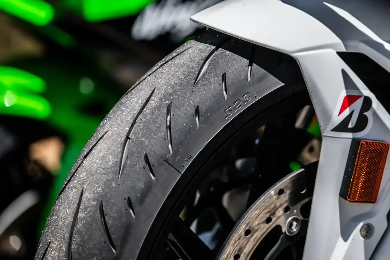 Bridgestone S23