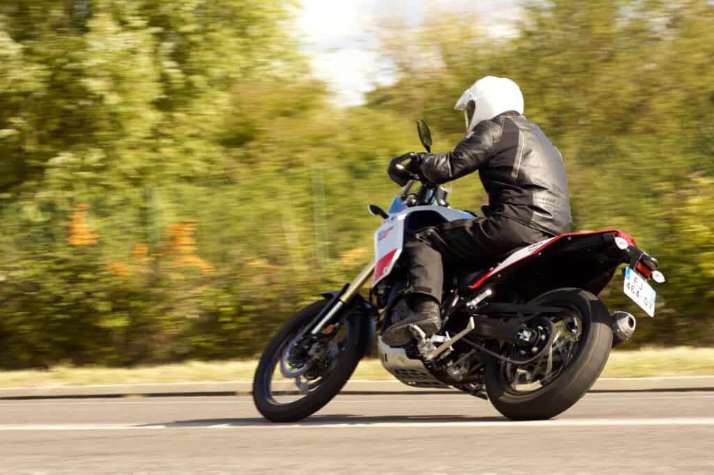 Moto trail pour 1m70 choix