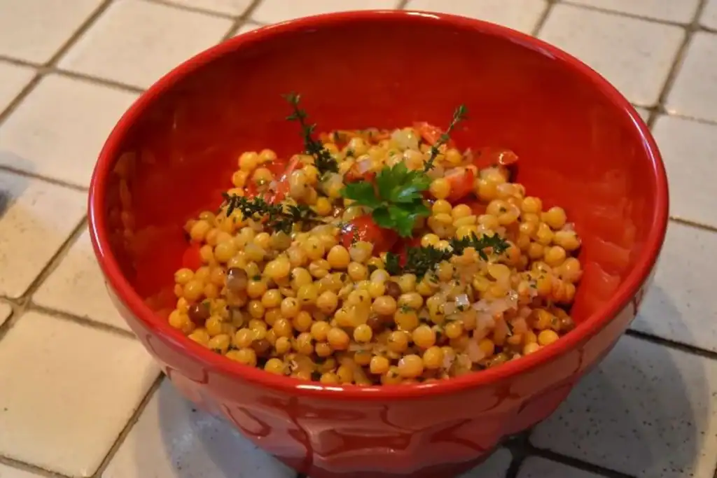 Pois blond : le petit trésor auvergnat qui rivalise avec le pois chiche 4 comment cuisiner les pois blonds
