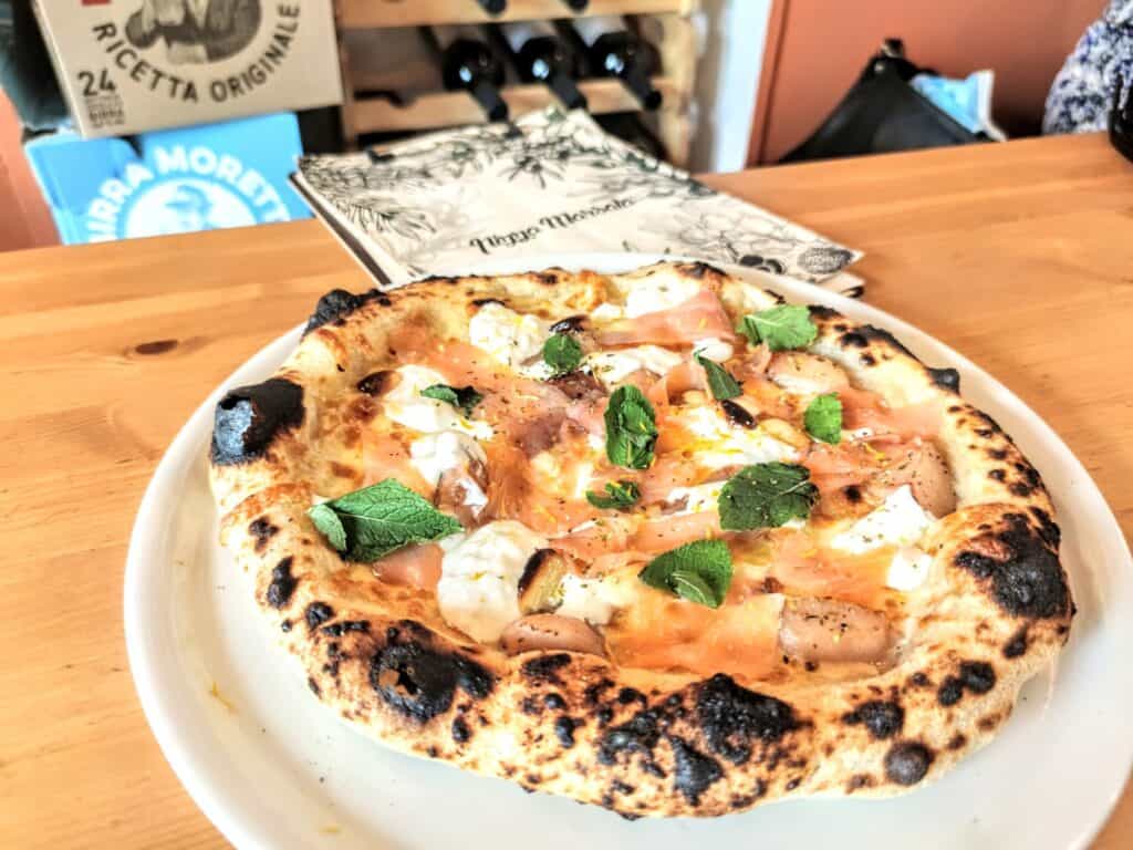 stracciatella fumée pizza