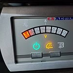 Tableau de commande cellule camping-car Adria
