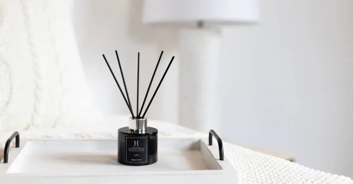 diffuseur de parfum bâtonnet danger