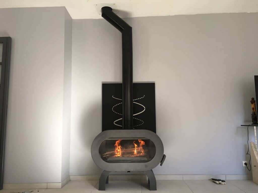 feu de cheminée tubage conduit inox