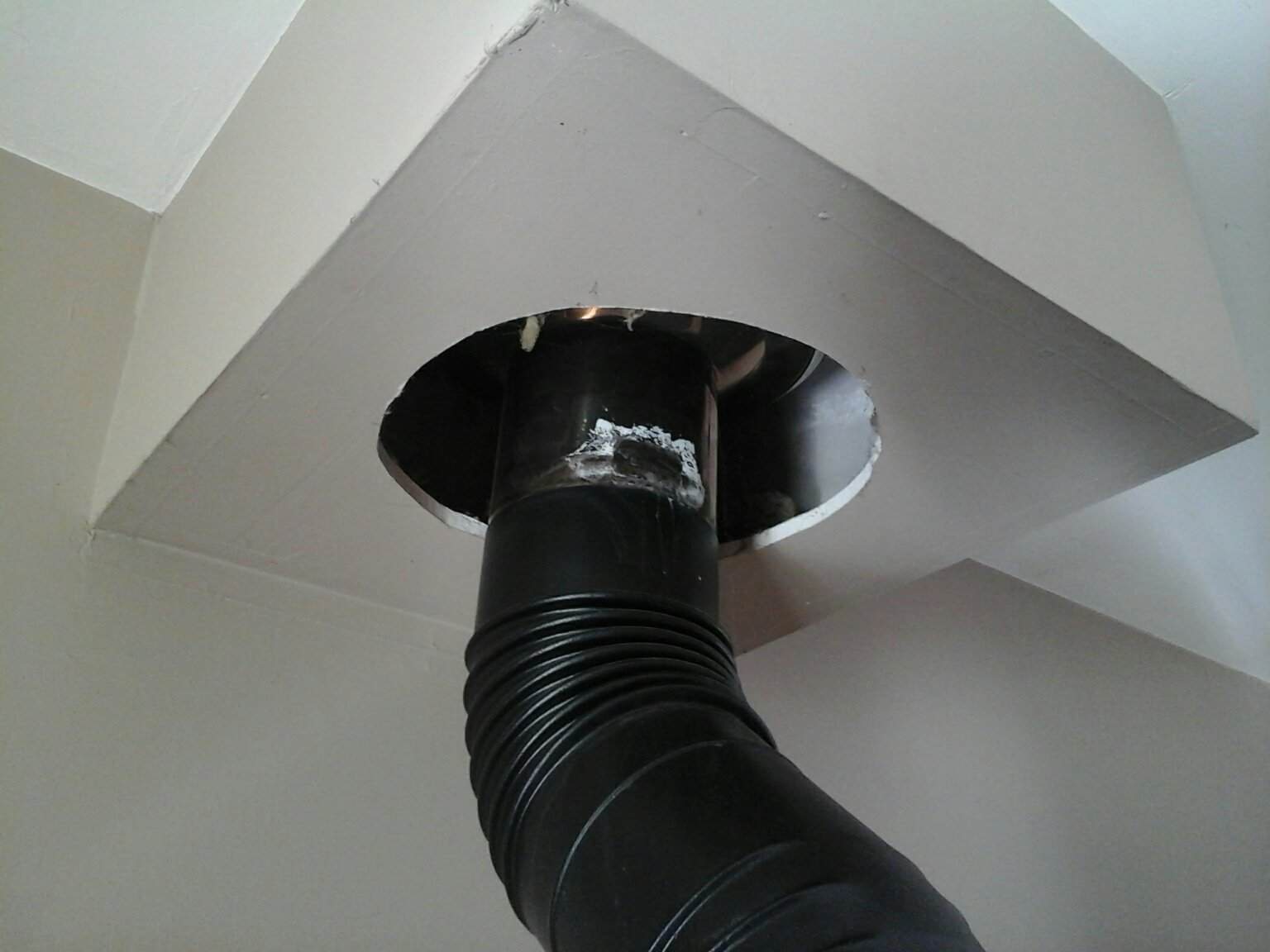 coffrage placo conduit poele