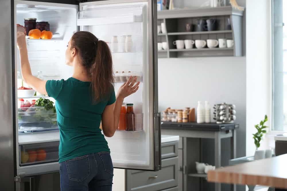 frigo qui s'arrête et repart