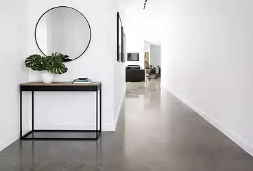 sol effet béton ciré avec colle carrelage avis