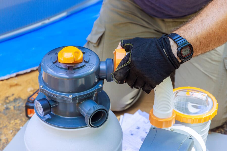 Pompe de piscine en panne