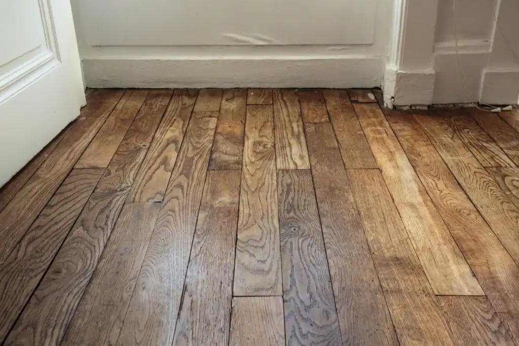 Ragréage sur parquet risques
