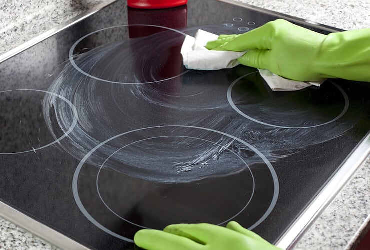 Trace sous verre plaque induction