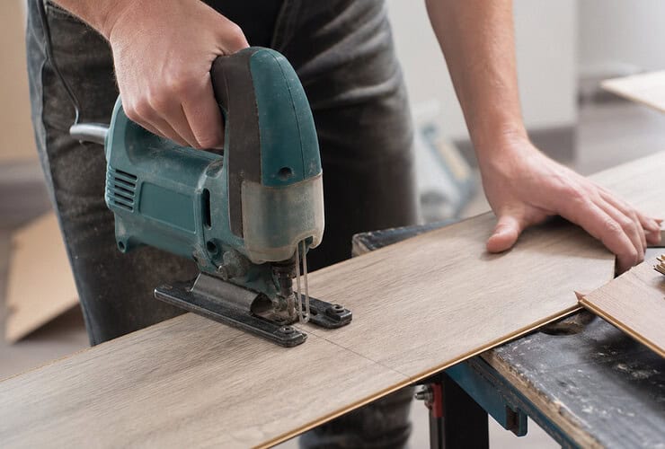 couper du parquet stratifié