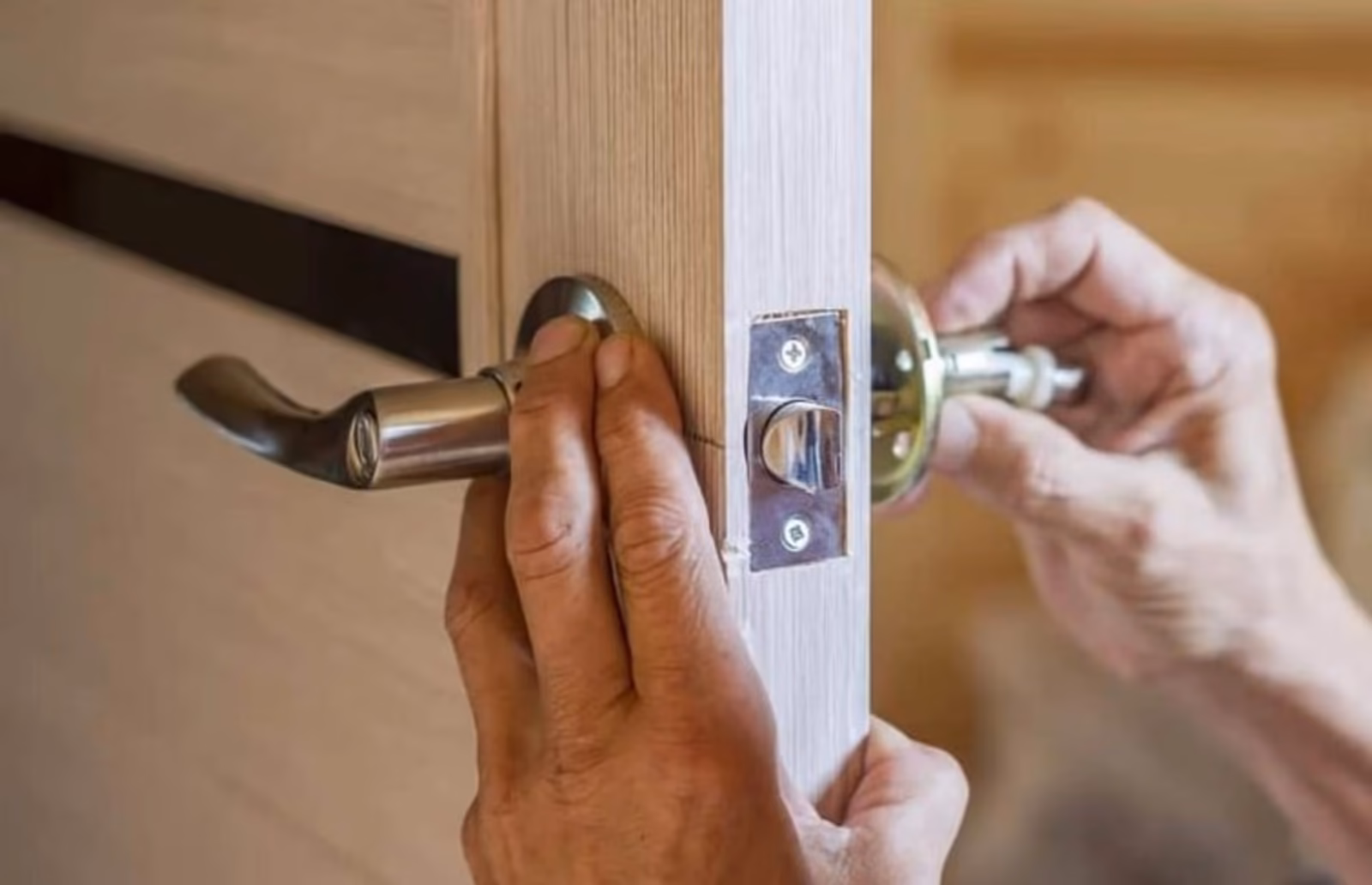 Poignée de porte impossible à enlever