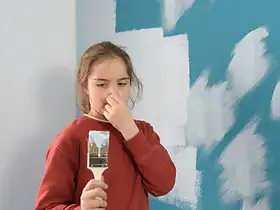 Odeur de peinture après 2 mois