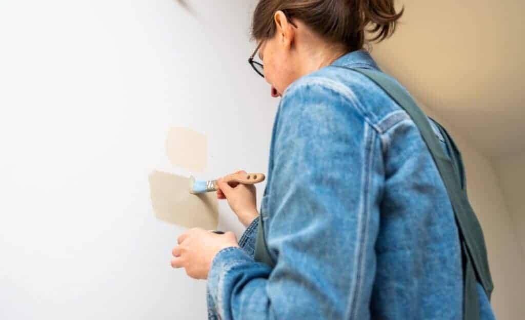Odeur de peinture après 2 mois